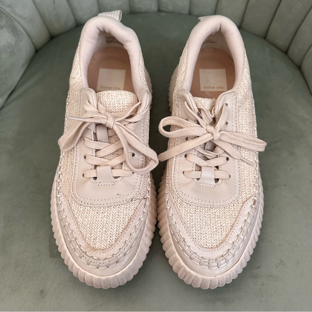 Dolce Vita Cream Woven Leather & Textile Sneakers Size 7